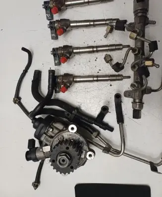 Volkswagen PASSAT B8 Fuel injection system set 0445010537 04L130755B 04L130277AC