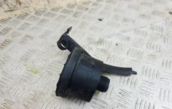 BMW 3 E46 Secondary air pump 1716578