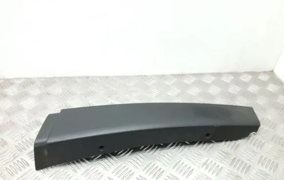 Seat Altea Front door glass trim molding 5P0853290A