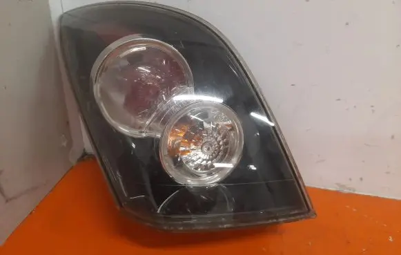 Mazda 3 I Rear/tail lights
