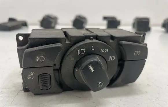 BMW 5 E60 E61 Light switch 6953736