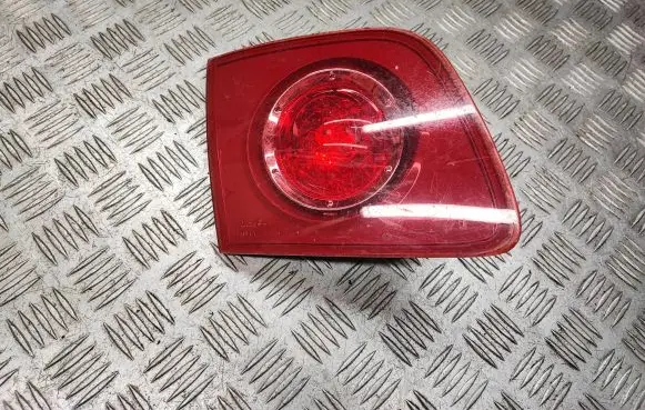 Mazda 3 I Tailgate rear/tail lights P2775