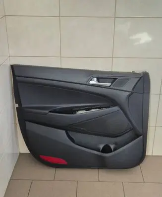 Hyundai Tucson TL Front door card panel trim 82301D7650