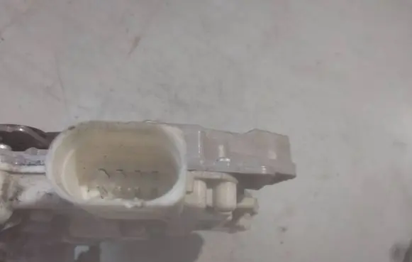 Seat Leon (1P) Front door lock 1P2837015