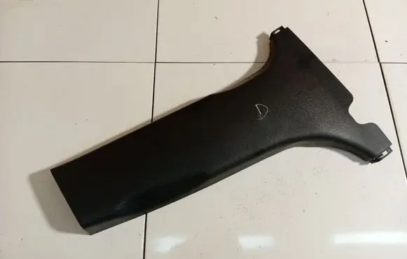Hyundai i30 (B) pillar trim (top) 858452L000 85845-2L000