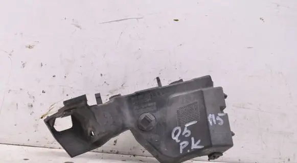 Audi Q5 SQ5 8R Front bumper mounting bracket 8R0807283C