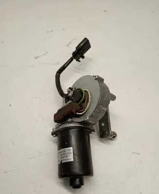 Mercedes-Benz GLE (W166 - C292) Wiper motor A1648202542