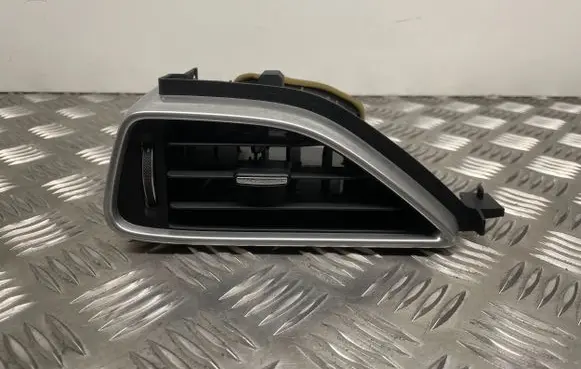 Jaguar XE Dashboard side air vent grill/cover trim GX73018B09AC