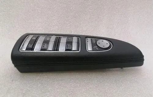 Mercedes-Benz S W221 Electric window control switch A2218213951