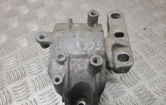 Volkswagen Golf VI Engine mount bracket 1K0199262