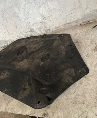 Mini One - Cooper F56 F55 Heat shield in engine bay 
