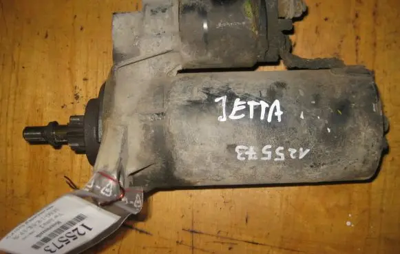 Volkswagen Jetta II Starter motor