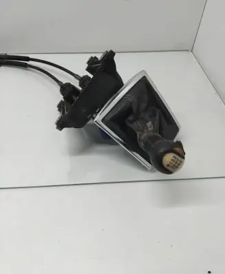 Toyota Corolla Verso AR10 Gear shifter/selector 112101680 335300F010