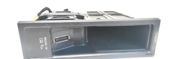 Volkswagen PASSAT B7 Head unit multimedia control 5N0035341H