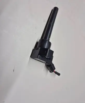 High voltage ignition coil