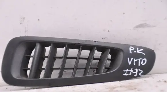 Mercedes-Benz Vito Viano W639 Dashboard air vent grill cover trim A6398310060
