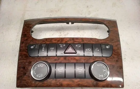 Mercedes-Benz ML W164 Head unit multimedia control A1648700858 A1648709510 W1402001