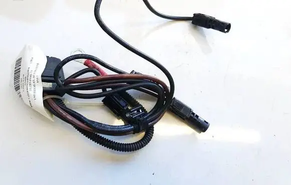 BMW 5 GT F07 Ignition plug leads 7811938 781193802