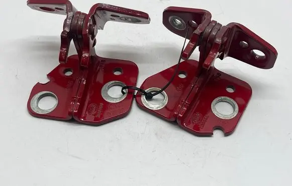 Ram 1500 Rear door hinge set 1120038