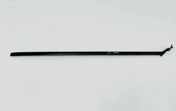 Seat Arona Windshield trim 6F9854328