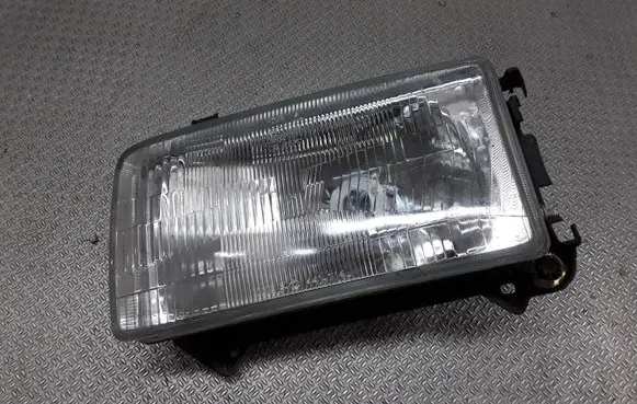 Volkswagen Transporter - Caravelle T4 Headlight/headlamp 11735701