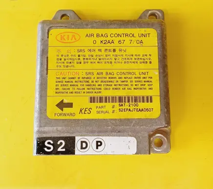 KIA Shuma Airbag control unit/module 0K2AA677F0A
