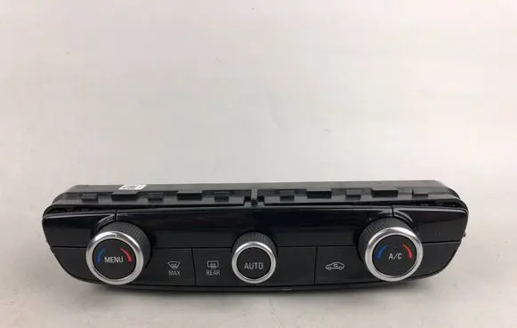 Opel Mokka B Climate control unit 9842665880