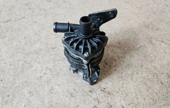 Audi A7 S7 4G Electric auxiliary coolant/water pump 8K0965567B 4G0145869A
