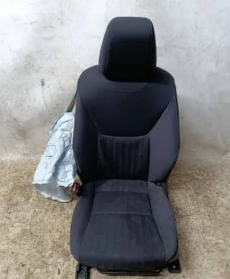 Toyota Yaris XP210 Front driver seat 
