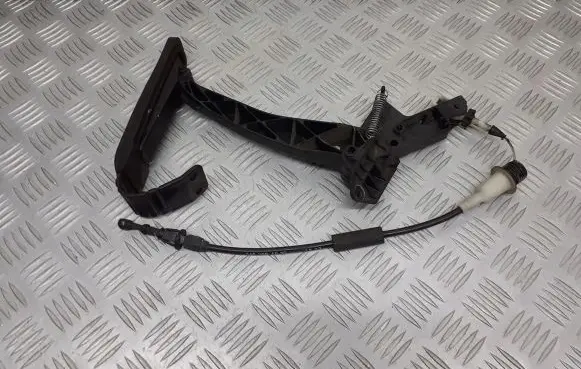 Mercedes-Benz E W210 Accelerator pedal position sensor 1293010001