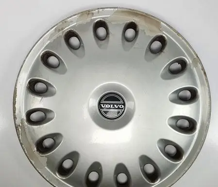 Volvo S40, V40 R13 wheel hub/cap/trim 30866060