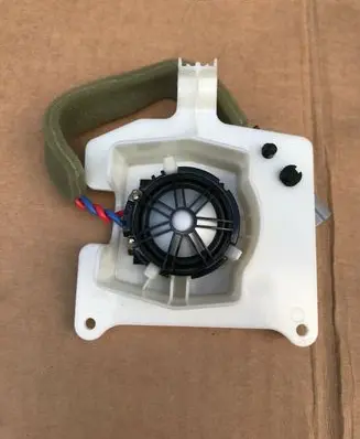 Land Rover Discovery 5 Front door high frequency speaker BJ3218808AC