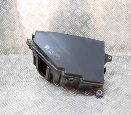 Volvo S90, V90 Fuse box set 31499017