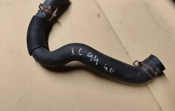 Jeep Cherokee XJ Engine coolant pipe/hose
