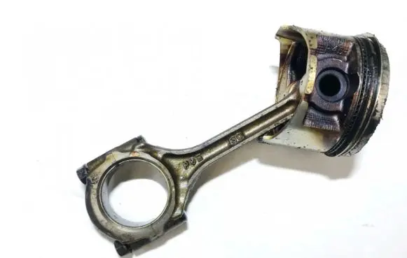 Honda Accord Piston with connecting rod p0e30