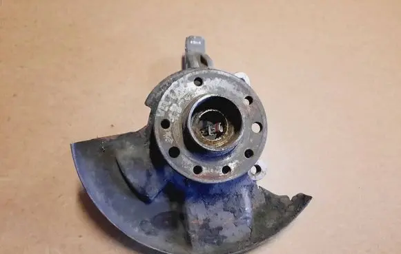 Opel Vectra C Front wheel hub spindle knuckle