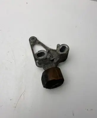 Audi A5 Sportback 8TA Engine mount bracket 8K0199343C 8K0199339D