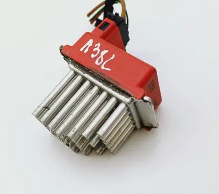 Audi A3 S3 8L Heater blower motor/fan resistor 1J0907521