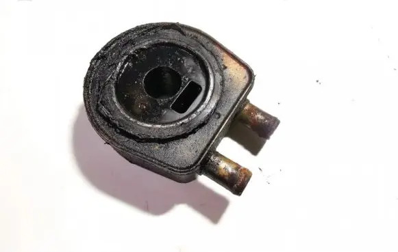 Engine oil radiator