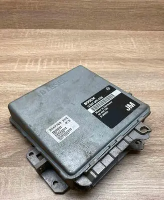 Opel Omega B1 Engine control unit/module ECU 90494180 0281001428