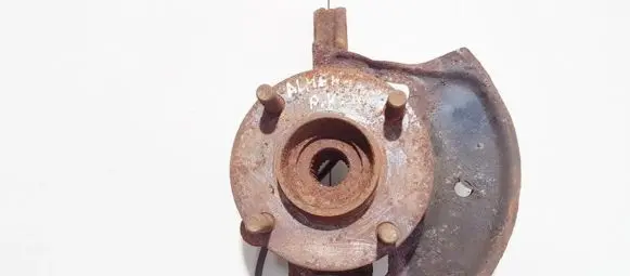 Nissan Almera N16 Front wheel hub