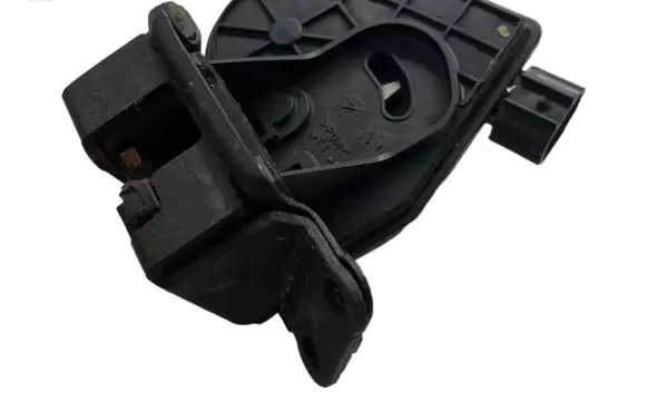 Toyota Verso Tailgate/trunk/boot lock/catch/latch