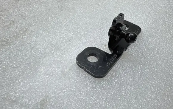 Tesla Model 3 Hood Support Bracket (s) 109187000B