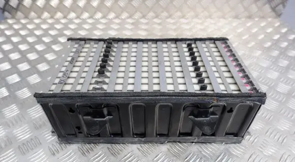 Lexus RX 450H Hybrid / electric car battery 