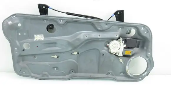 Volkswagen Golf IV Front door window regulator with motor 1C1959801A 1J3837729AE