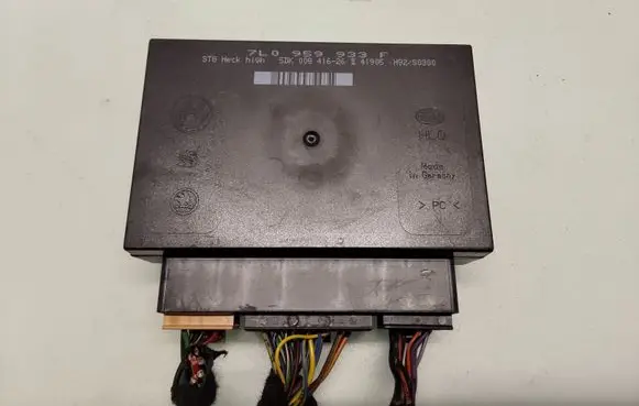Porsche Cayenne (9PA) Central body control module 7L0959933F