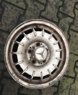 Mercedes-Benz W123 R14 spare wheel 1084000902