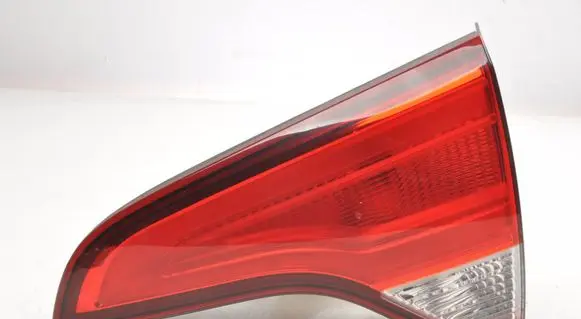 KIA Sorento Tailgate rear/tail lights R1YS1Y