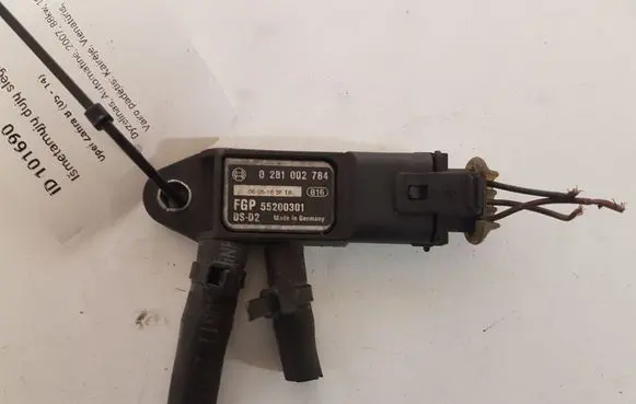 Opel Zafira B Exhaust gas pressure sensor 0281002784 55200301
