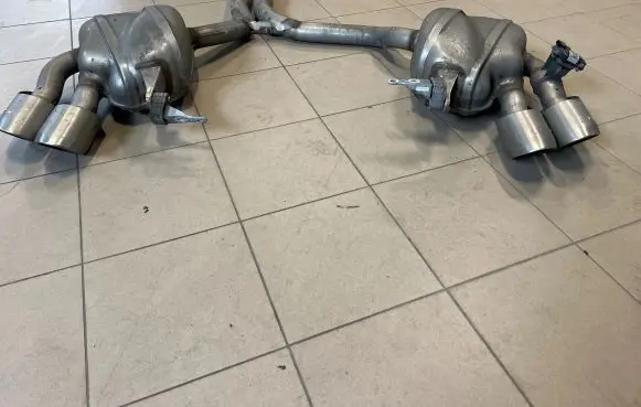 Porsche Macan (95B) Double Muffler 95B253181JL 95B253538